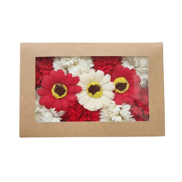 Zeepbloemen in een doosje rood